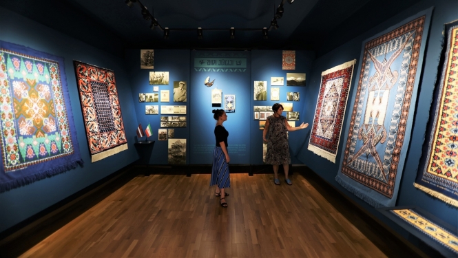Gulbenes novada vēstures un mākslas muzeja ekspozīcija "Divi Jūliji".