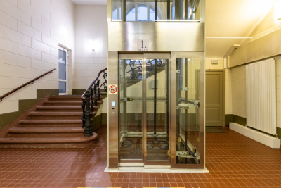 Kultūras ministrijas ēkas&nbsp;Z. A. Meierovica bulvārī 14, lifts 1. stāva līmenī