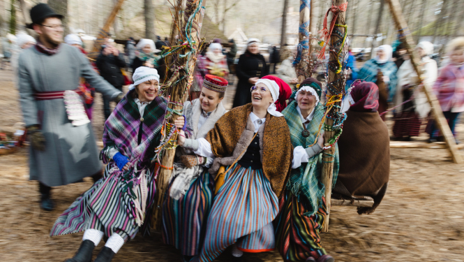 Lielās dienas svinības Latvijas Etnogrāfiskajā brīvdabas muzejā