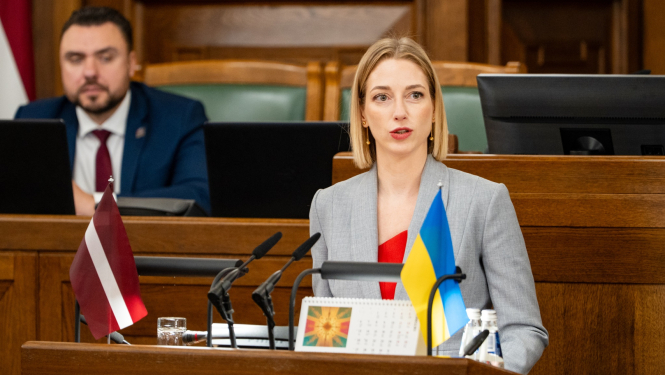 Kultūras ministre Agnese Lāce Saeimas tribīnē