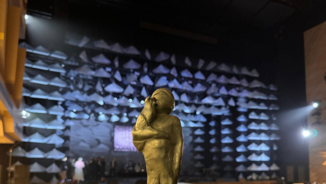 Balvas statuete