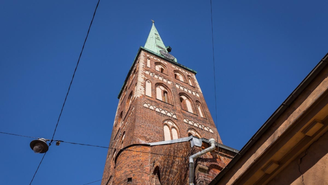 Baznīcas tornis