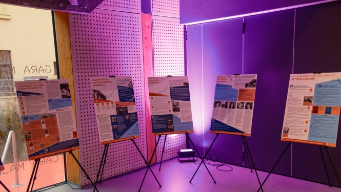Ceļojošā izstāde, kurā apkopoti Kultūras ministrijas valsts pētījumu programmas projekta “Latvijas kultūras ekosistēma kā resurss valsts izturētspējai un ilgtspējai” / CERS nozīmīgākie pētniecības rezultāti