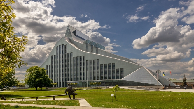 Latvijas Nacionālās bibliotēkas ēka