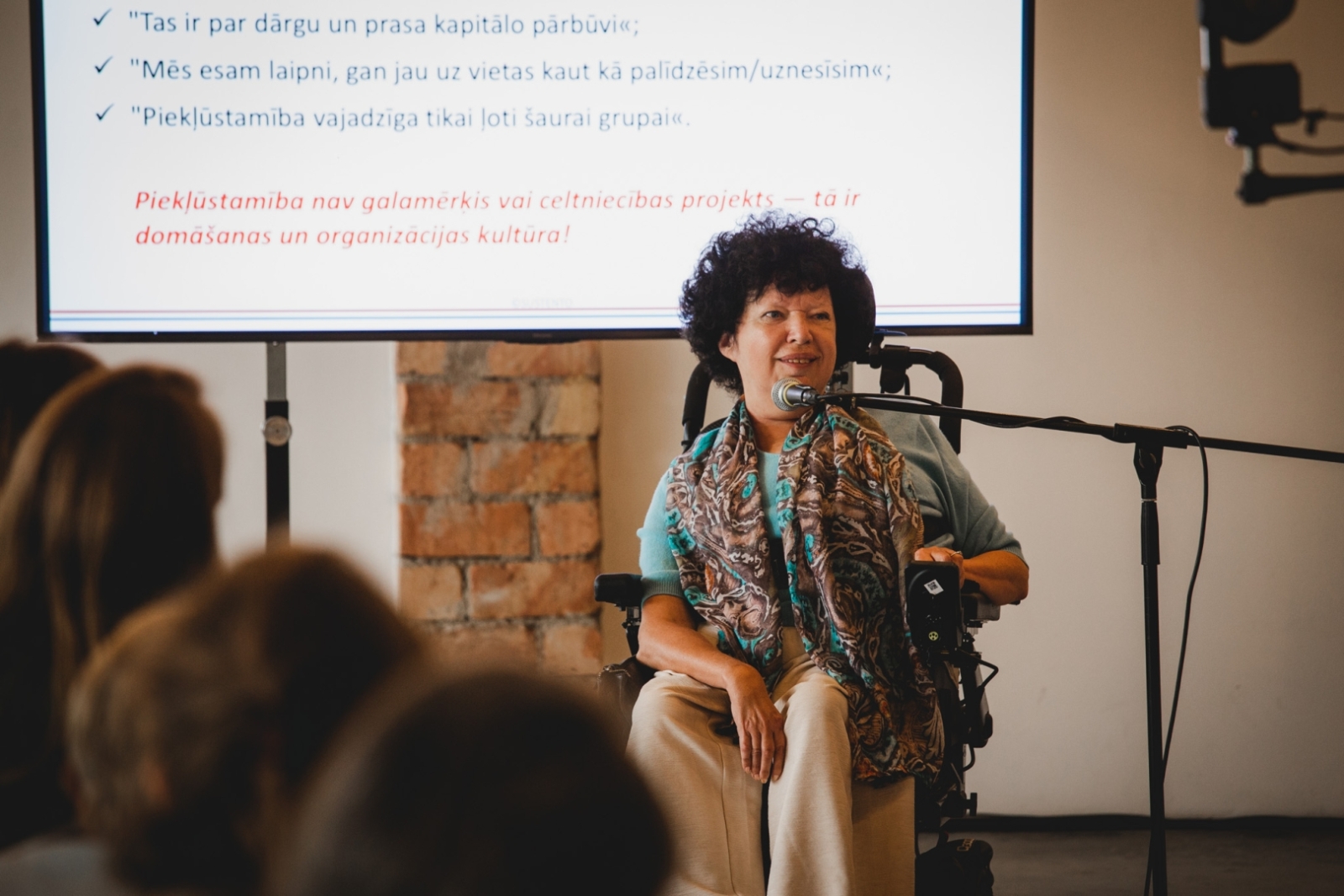 ES fondu programmas “Kultūras un tūrisma lomas palielināšana ekonomiskajā attīstībā, sociālajā iekļaušanā un sociālajās inovācijās” atklāšanas pasākuma norise un apmeklētāji
