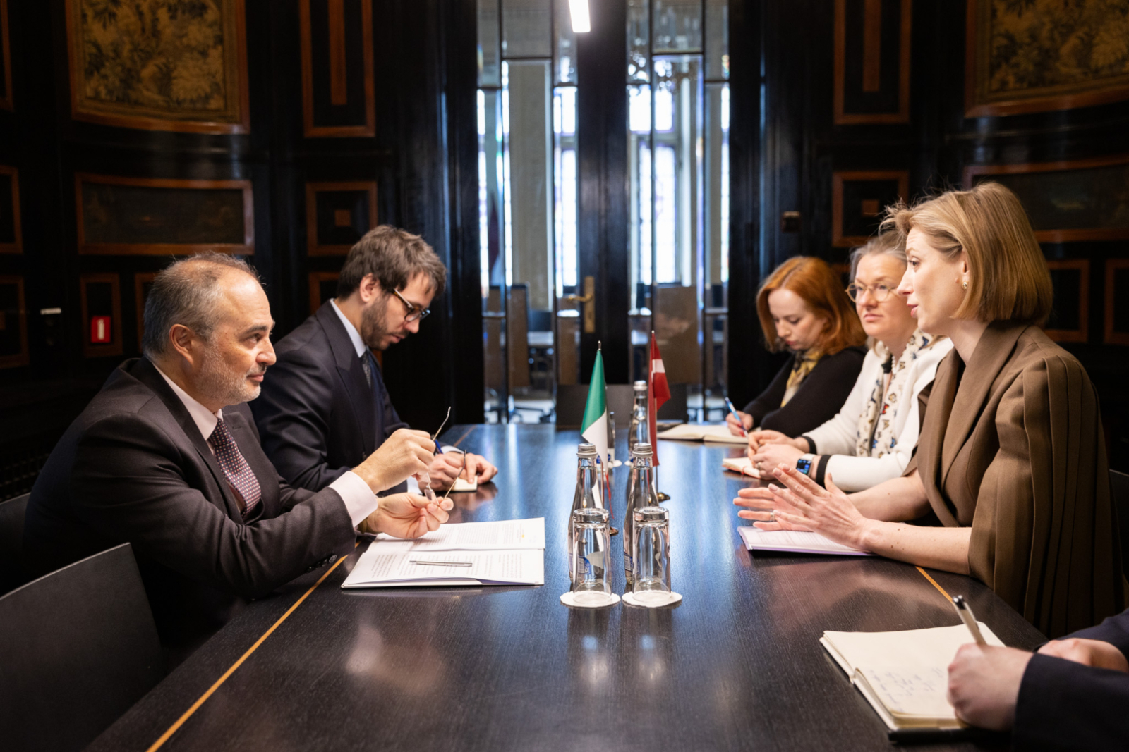 Kultūras ministres Agneses Lāces tikšanās ar Itālijas Republikas vēstnieku Latvijā V.E. Alessandro Monti