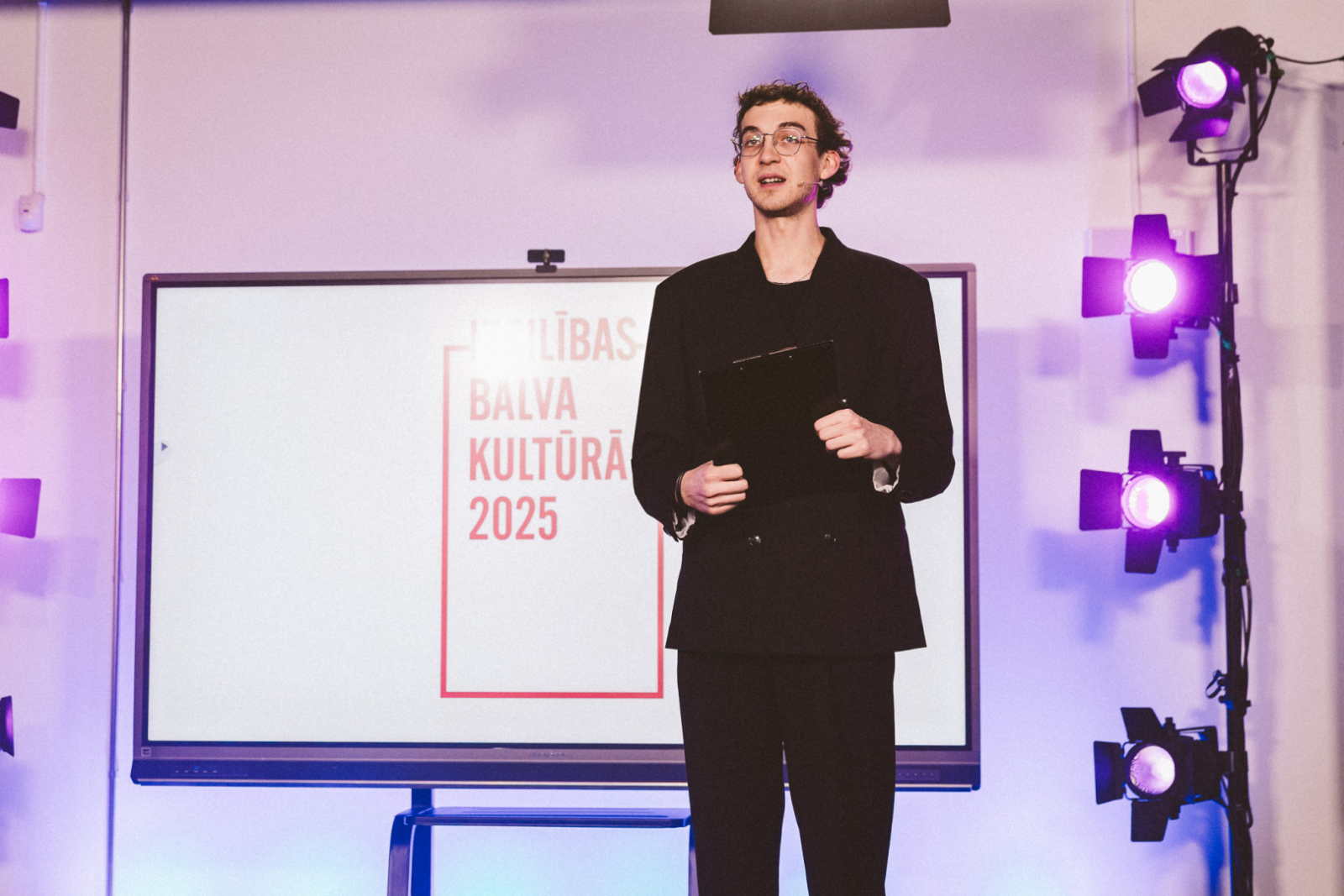 Izcilības balva kultūrā 2025 svinīgās pasniegšanas ceremonijas norise LMA prototipēšanas darbnīcu “Riga MakerSpace” ēkā