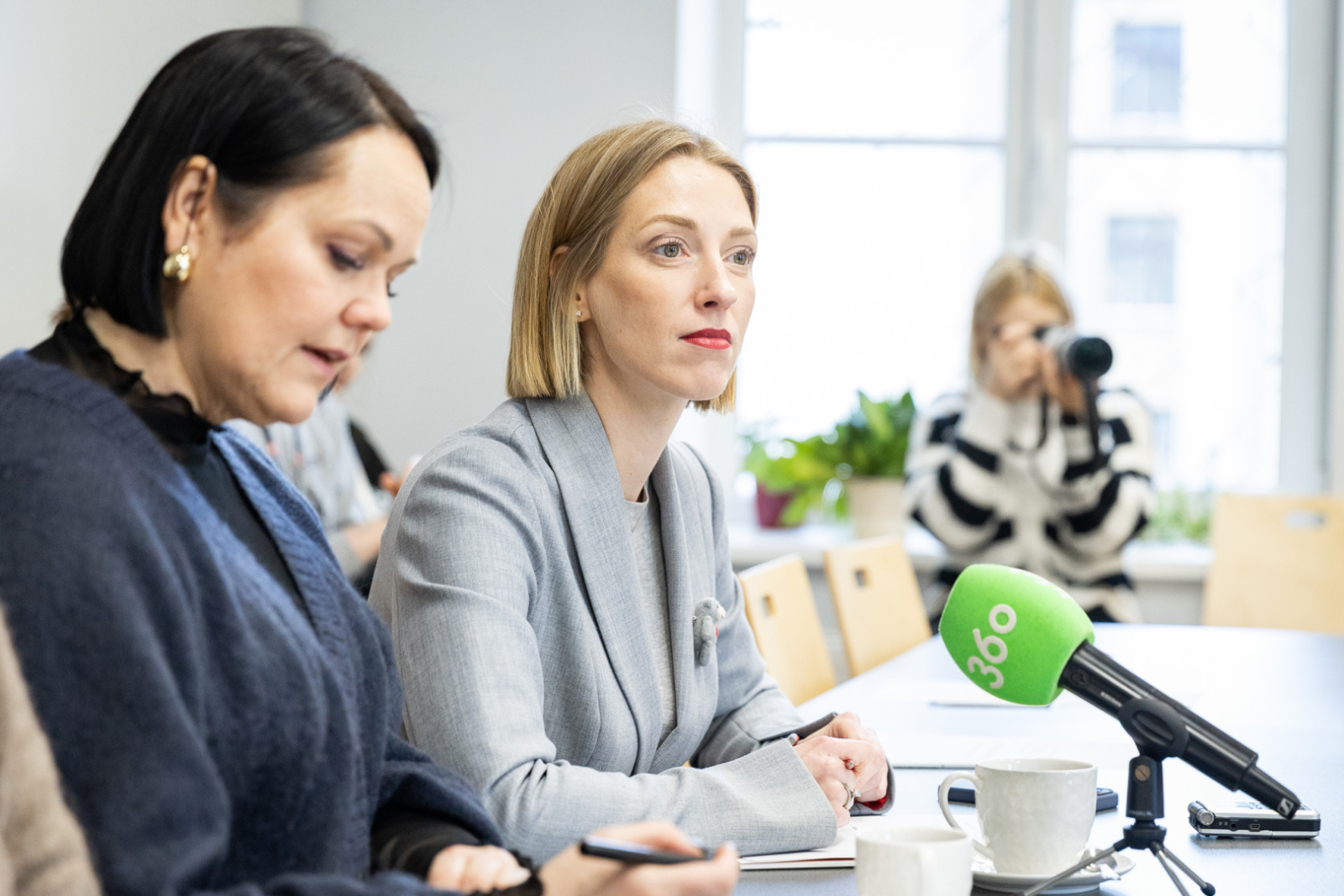 Dziesmu un deju svētku mākslinieciskās padomes sēde LNKC telpās