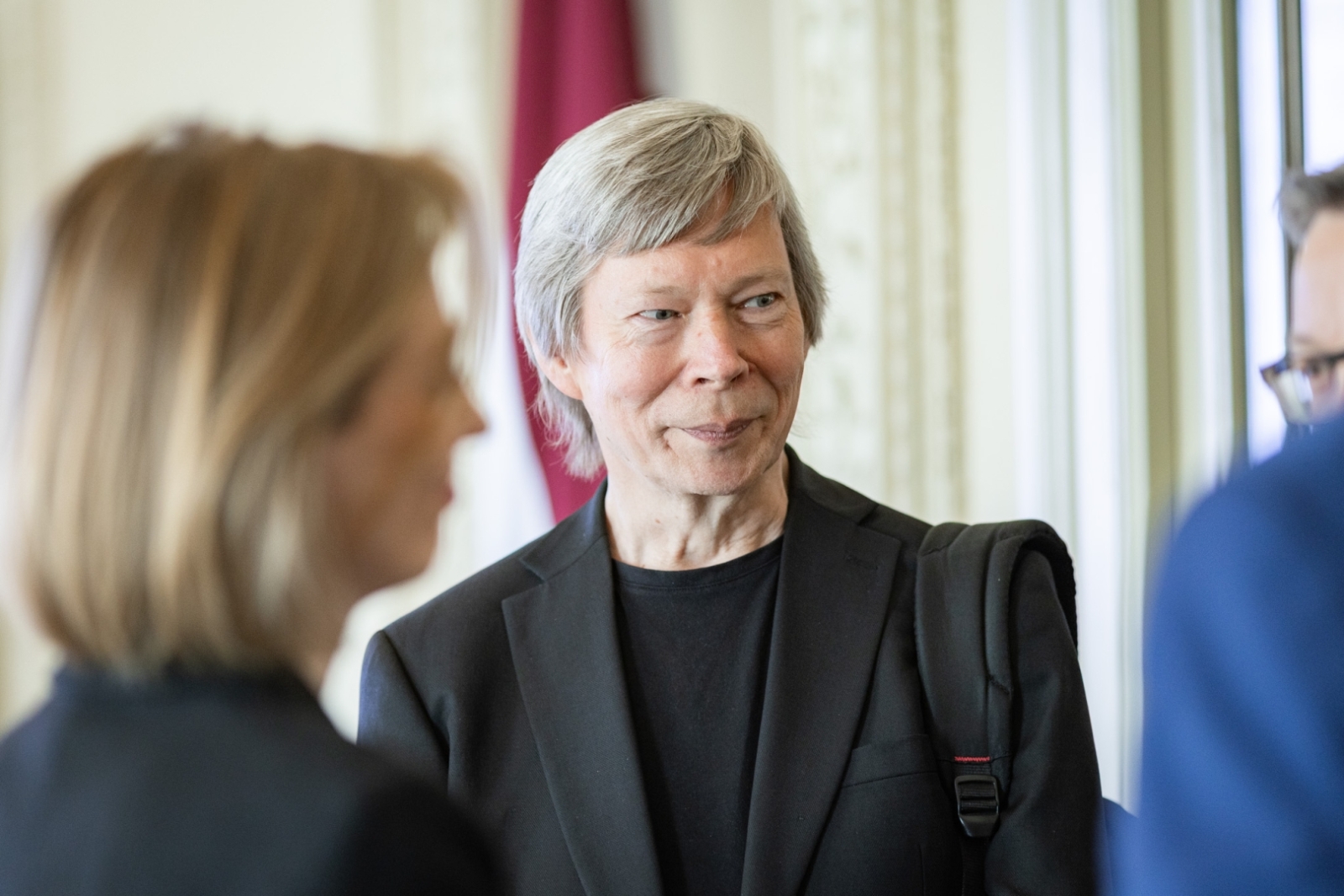 Preses konferences dalībnieki un mediju pārstāvji KM Lielajā zālē