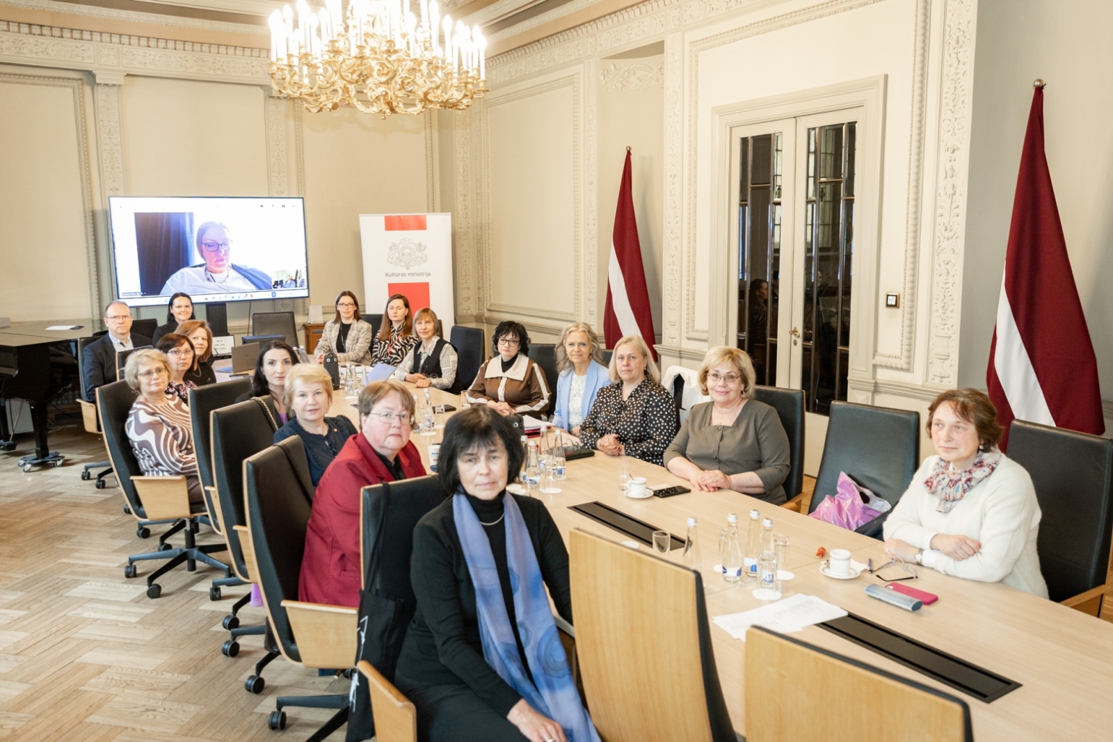 Latvijas Bibliotēku padomes sēdes norise un dalībnieki KM Lielajā zālē