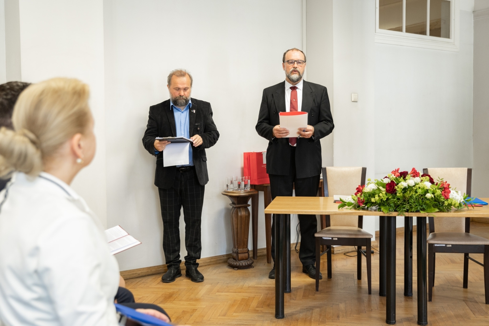 Latvijas Nacionālais arhīvs atdod Ukrainas vēsturiskos dokumentus Ukrainas Valsts arhīvu dienestam