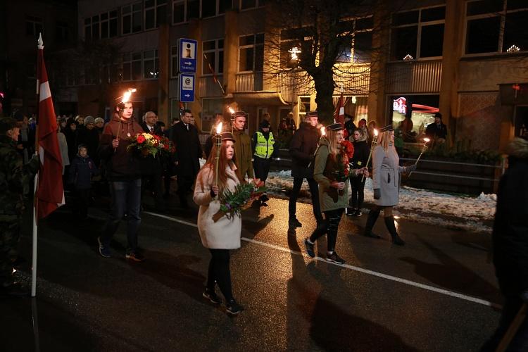 Latviešu Pagaidu Nacionālajai padomei - 100