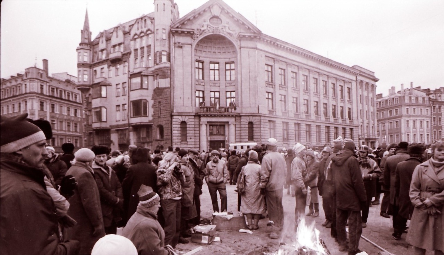 Barikādes Doma laukumā