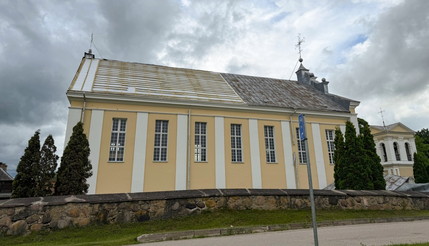 Bebrenes Svētā Jāņa Kristītāja Romas katoļu baznīca