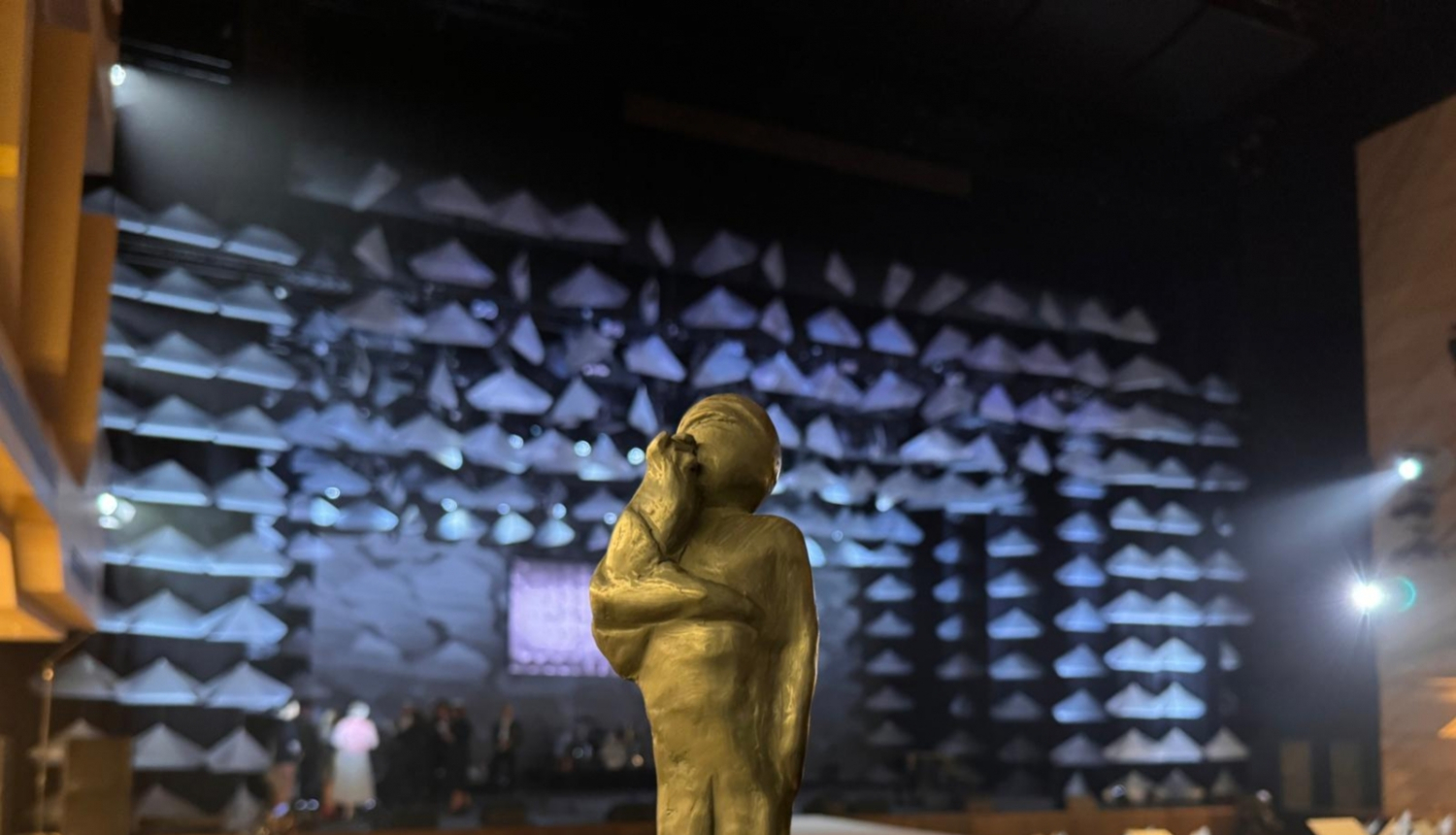 Balvas statuete