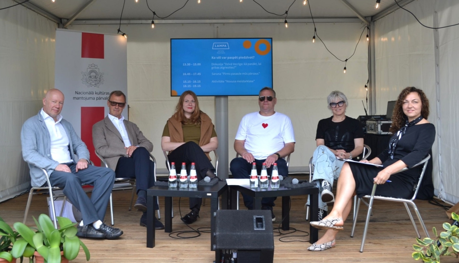 Diskusijas/sarunas dalībnieki festivālā "Lampa"