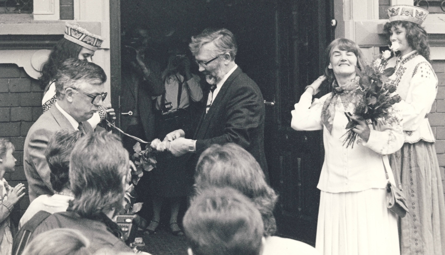 Gaidis Graudiņš Latvijas kultūras muzeja “Dauderi” atklāšanā 1990. gadā