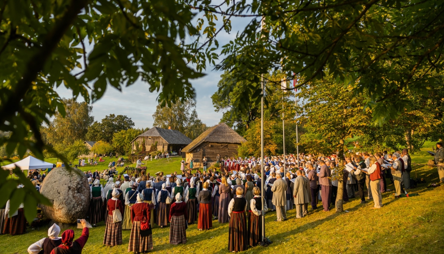 Koru saiets "Meņģeļos"
