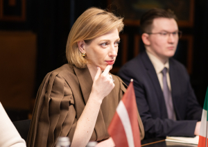 Kultūras ministres Agneses Lāces tikšanās ar Itālijas Republikas vēstnieku Latvijā V.E. Alessandro Monti
