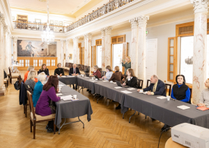 UNESCO Latvijas Nacionālās komisijas dalībnieki RVKM Kolonnu zālē