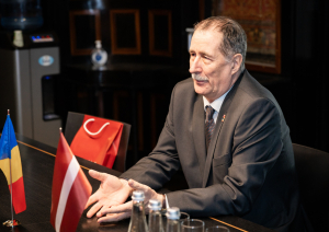 21.03.2025_Tikšanās ar Rumānijas vēstnieku Latvijā V.E. Serdžu Nistoru