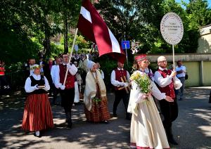 Eslingenas Dziesmu svētkiem 70