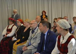Baltijas valstu kultūras ministri paraksta līgumu par Baltijas valstu komiteju Dziesmu un deju svētku tradīcijas saglabāšanai un attīstībai