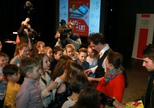 Bērnu medijpratības grāmatas „CAPS UN CIET jeb Vilks manipulators” atvēršanas svētki