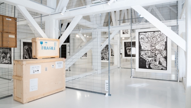 Hanele Zane Putniņa. Skats no personālizstādes “Eksponāts pēc apraksta” Latvijas Nacionālā mākslas muzeja Kupola zālē (25.05.–13.08.2023.). Foto: Līga Spunde