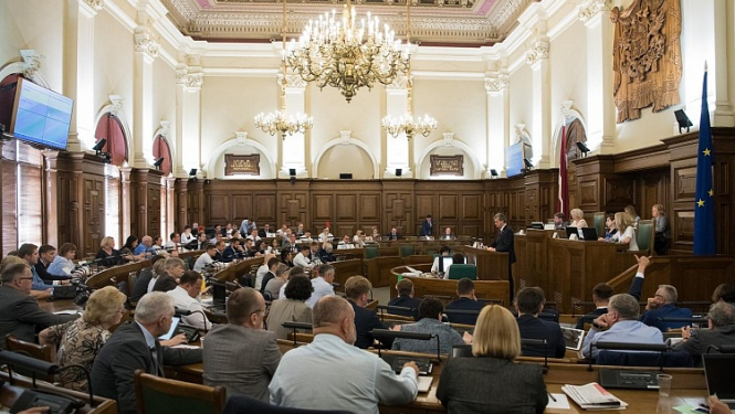 Saeima pieņem grozījumus Sabiedrības integrācijas fonda likumā