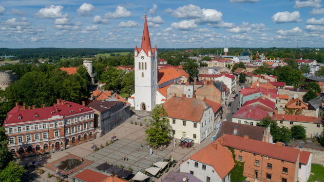 Cēsis no putna lidojuma
