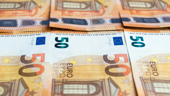 Eiro banknotes