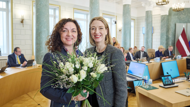 NKMP vadītāja Ināra Bula un Kultūras ministre Agnese Lāce, foto: Gatis Rozenfelds / Valsts kanceleja