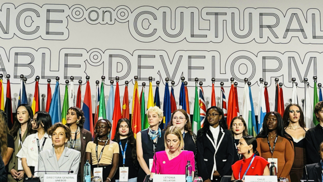 Latvijas Republikas kultūras ministre, UNESCO Latvijas Nacionālās komisijas prezidente Agnese Lāce UNESCO Pasaules kultūrpolitikas un ilgtspējīgas attīstības konferencē MONDIACULT2025