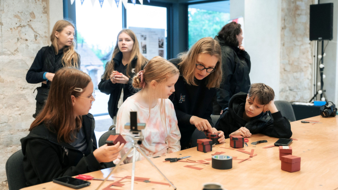Darbnīcas “Radošā fotogrāfijas laboratorija” norise