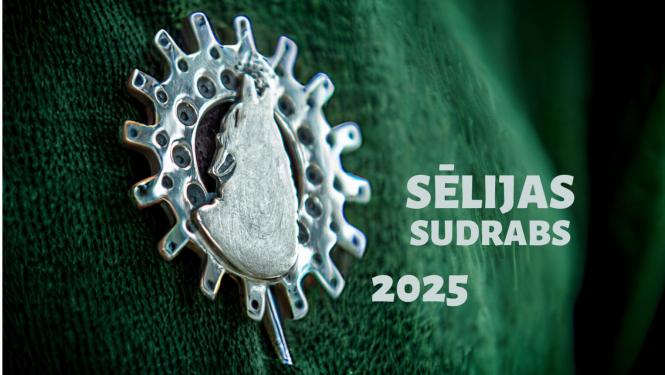 Konkursa galvenā balva - sudraba rotadata ar vilka siluetu