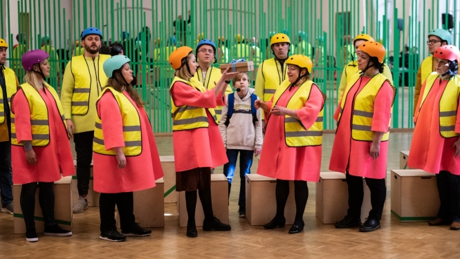 kameroperas vizuālais materiāls