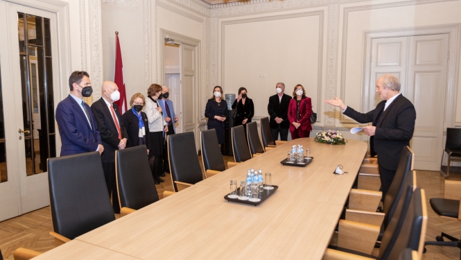 Kultūras ministrs Nauris Puntulis tiekas ar Latvijas Nacionālās operas ģildes un Latvijas Nacionālās Operas Fonda Kanādā pārstāvjiem