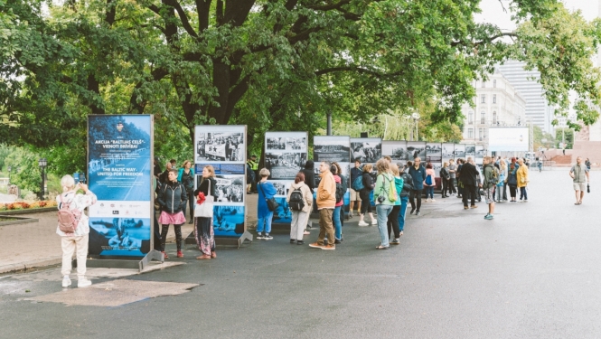 LNA izstāde “Akcija BALTIJAS CEĻŠ – VIENOTI BRĪVĪBAI”, foto: Oskars Artūrs Upenieks