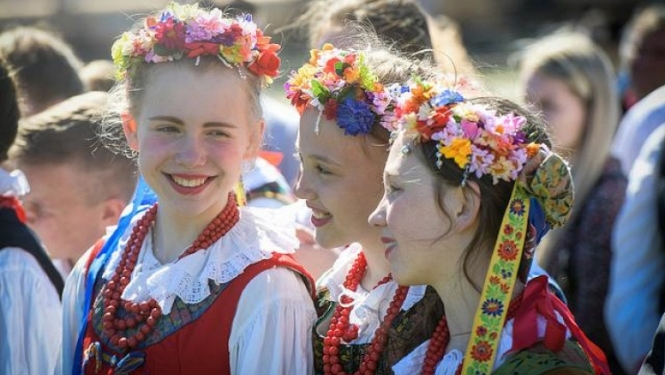 Latgales kongresa simtgade: 6. maijs – Tautu forums, Baltā galdauta svētki Daugavpilī un Kongresa noslēgums Rēzeknē