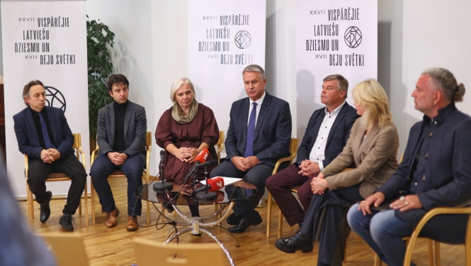 Preses konferences dalībnieki