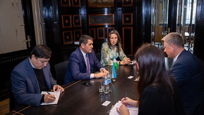 Tikšanās ar ar Uzbekistānas vēstnieku Latvijā V.E. Kadambaju Sultavonu (Kadambay Sultanov)