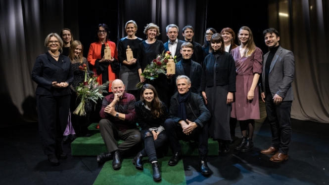 Izcilības balvas kultūrā 2023. gada laureāti - vijolniece Vineta Sareika, Austris Mailītis un arhitektu birojs „Mailitis Architects” komanda, Juris Poga un arhitektu biroja „Arhitekta J.Pogas birojs” komanda, un Latvijas Laikmetīgās mākslas centrs