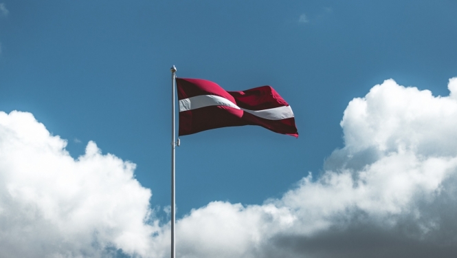 Latvijas karogs