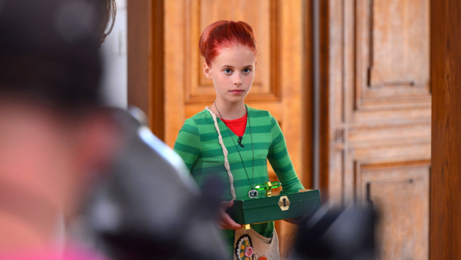 Izglītojoša raidījuma “Mazā Mula lielajā mākslas pasaulē” filmēšanas procesā. 2021. Foto: Ansis Klucis