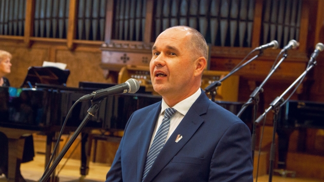 Latgales Mūzikas un mākslas vidusskolas direktors Raimonds Arbidāns
