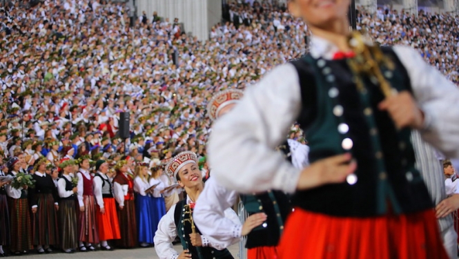 Dziesmu un deju svētki