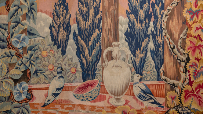 Fragments no gobelēna "Toskānas dārzs". Pjērs Dibreijs (1891-1970). Obisonas austuve. Mobilier national kolekcija. Foto - Ingus Bajārs