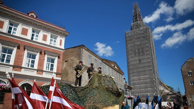 Noritējušas Cēsu kauju simtgades svinības