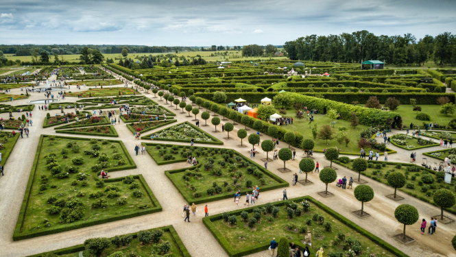 Rundāles pils dārzs